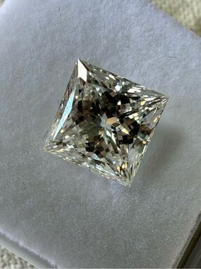 3.03ct Diamond E VS1